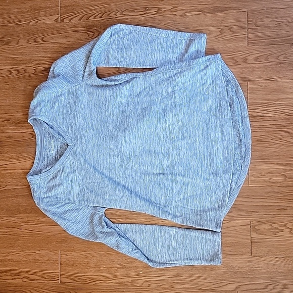 tek gear Sweaters - Tek Gear Fleece V Neck Sweater Medium